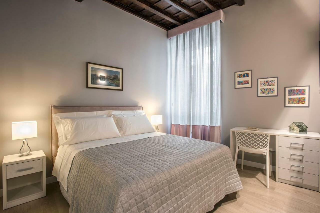 La Finestra Su Fontana Di Trevi - Charming View Apartment Rome Luaran gambar